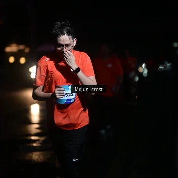Runner Photo 7857042