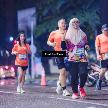 Runner Photo 7857048