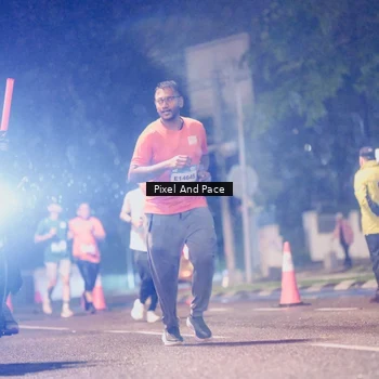 Runner Photo 7857057