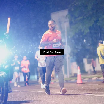 Runner Photo 7857058