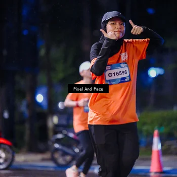 Runner Photo 7857093