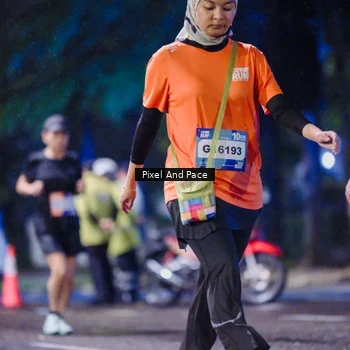 Runner Photo 7857101