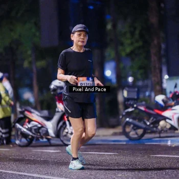 Runner Photo 7857113