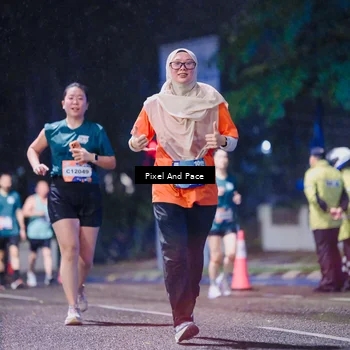 Runner Photo 7857115