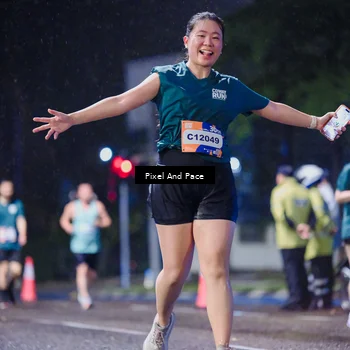Runner Photo 7857117