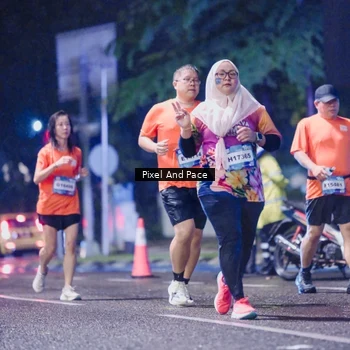 Runner Photo 7857146