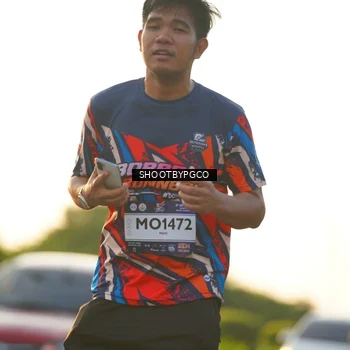 Runner Photo 7857151