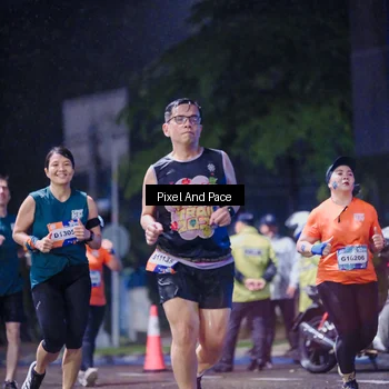 Runner Photo 7857158