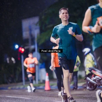 Runner Photo 7857171