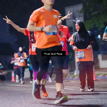 Runner Photo 7857187