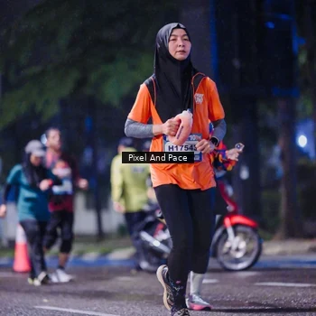 Runner Photo 7857208