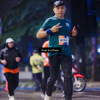 Runner Photo 7857240