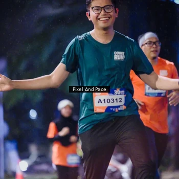 Runner Photo 7857263