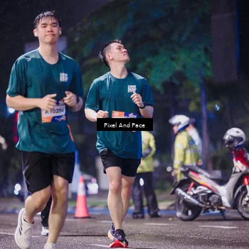 Runner Photo 7857283