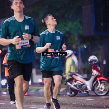 Runner Photo 7857286