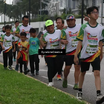 Runner Photo 7857287