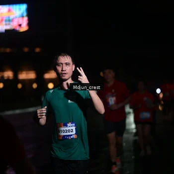 Runner Photo 7857305