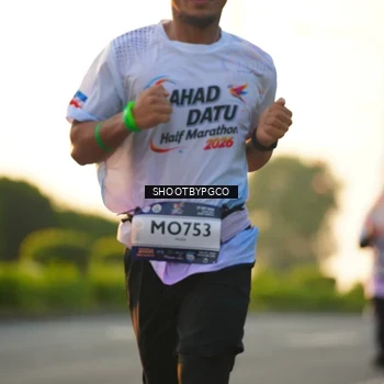 Runner Photo 7857338