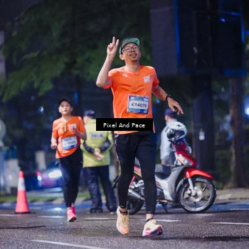 Runner Photo 7857339