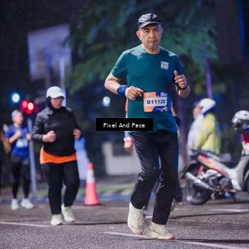 Runner Photo 7857341