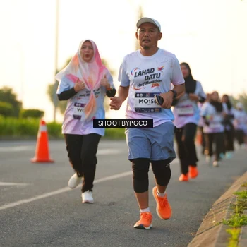 Runner Photo 7857343