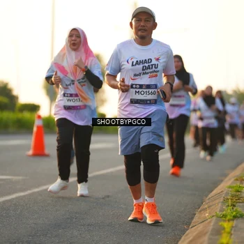 Runner Photo 7857346