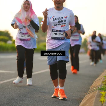 Runner Photo 7857354