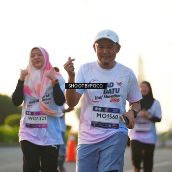 Runner Photo 7857372
