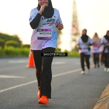 Runner Photo 7857407