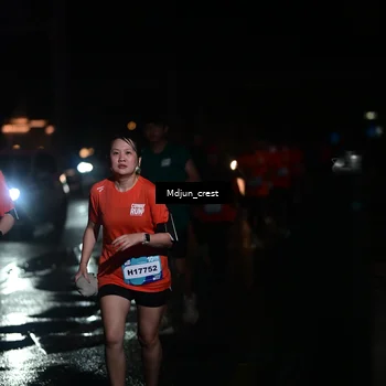 Runner Photo 7857422