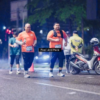 Runner Photo 7857449