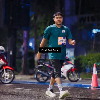 Runner Photo 7857467