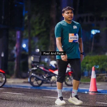 Runner Photo 7857474