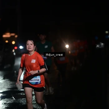 Runner Photo 7857493