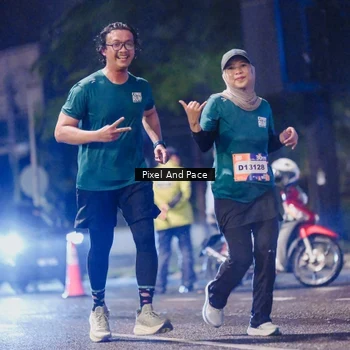 Runner Photo 7857502