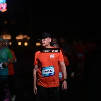 Runner Photo 7857531