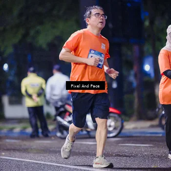 Runner Photo 7857539