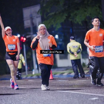 Runner Photo 7857550