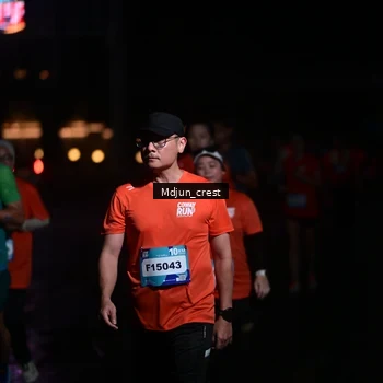 Runner Photo 7857564