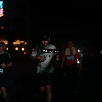Runner Photo 7857591