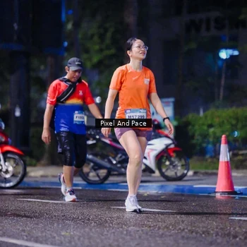 Runner Photo 7857611