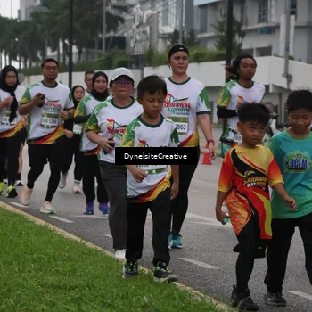 Runner Photo 7857633