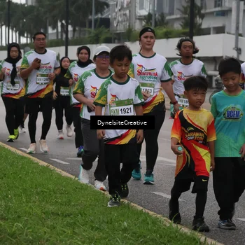 Runner Photo 7857638