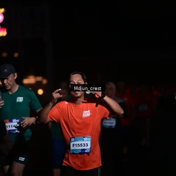 Runner Photo 7857656