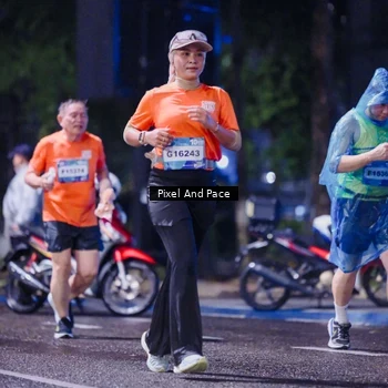 Runner Photo 7857677