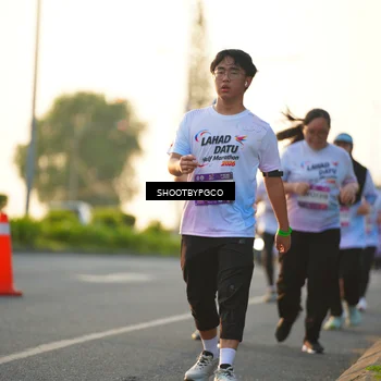 Runner Photo 7857678