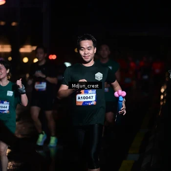 Runner Photo 7857691