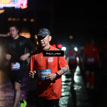 Runner Photo 7857704