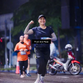 Runner Photo 7857716