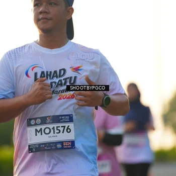 Runner Photo 7857739